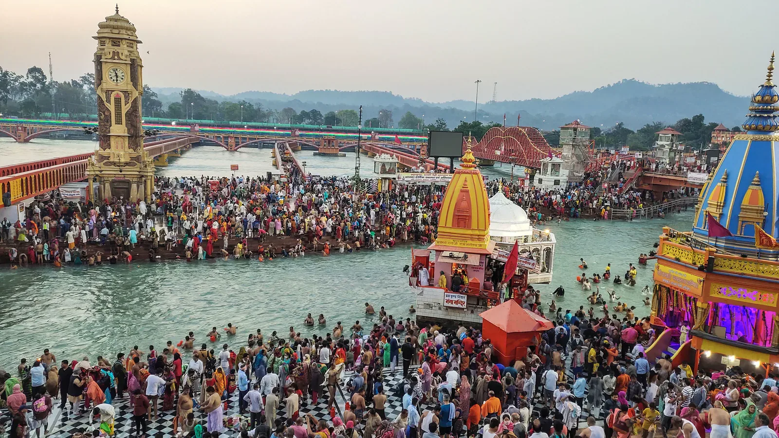 Le Kumbh Mela