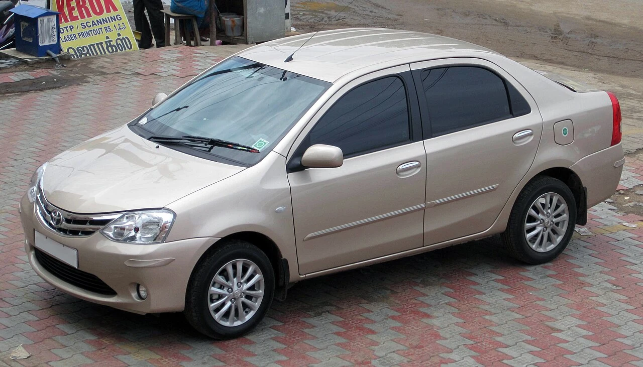 Berline Toyota Etios au Rajasthan