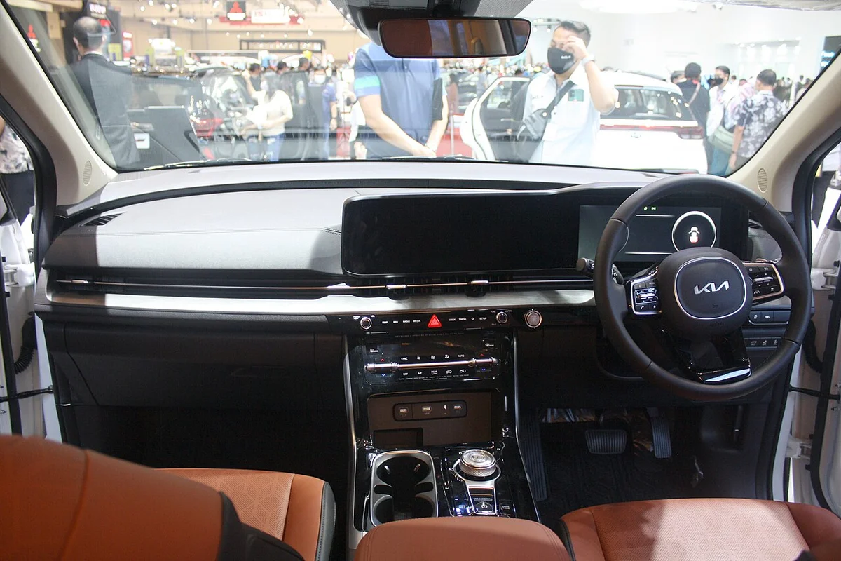 Cockpit Écran Tactile & Toit Ouvrant Panoramique